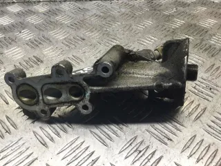 9632517010, Кронштейн масляного фильтра Citroen C5 1 2.0л i Арт AA01913748, вид 1