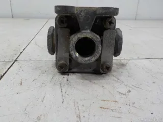 1422152 Клапан аварийного растормаживания Scania G-series Арт E8299976, вид 5