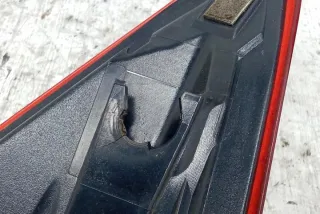 B45D51150 Фонарь задний правый Mazda 121 3 Арт e12580714, вид 2