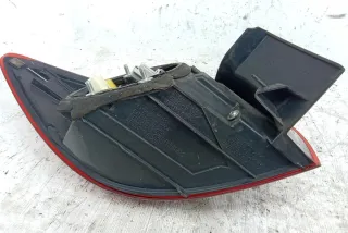 B45D51150 Фонарь задний правый Mazda 121 3 Арт e12580714, вид 8