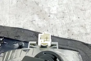 B45C513F0 Фонарь задний правый Mazda 121 3 Арт e12580718, вид 4