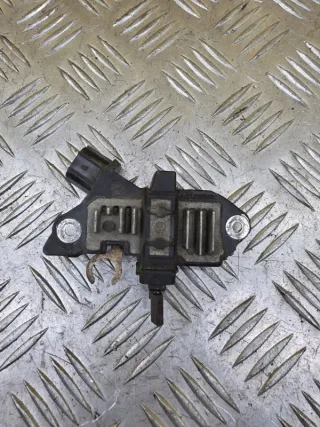 F00M145873 Реле генератора Toyota Hilux 7 Арт 226286, вид 2