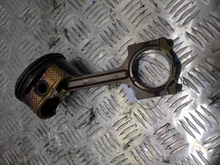  Поршень Mazda 3 BK 2.0л Инжектор Арт 20784126, вид 1