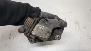 BPYK2671X Суппорт тормозной задний левый Mazda 3 BK Арт 20793728, вид 2