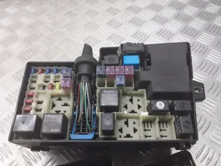 3M5T-14A142-AB Блок предохранителей Mazda 3 BK Арт e11115759, вид 4