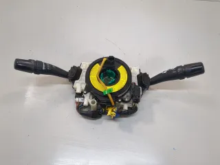 BP4K661B1,BP4K66122,BP4K66128 Переключатель подрулевой (стрекоза) Mazda 3 BK Арт 20789191, вид 1