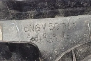 BN8V50711 Решетка радиатора Mazda 121 3 Арт e13952244, вид 5