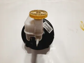 P04779924AD 04779924AD Вакуумный усилитель тормозов Chrysler 200 Арт e13815116