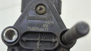 7420746477 Кран уровня подвески кабины Renault Premium Арт 20809130, вид 2