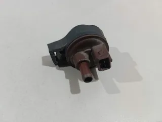 1502H8 Клапан вентиляции топливного бака Citroen C4 1 restailing Арт E23902446, вид 3