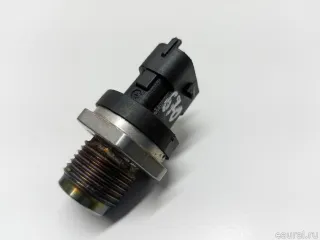 0281002706 Датчик давления топлива Chrysler Voyager 5 Арт E31744670, вид 5