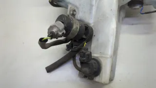 860142728 Бачок омывателя Mazda 3 BK Арт 20804423, вид 2