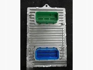 P05150993AC P68102890AF 05150993AC 68102890AF Блок управления двигателем Chrysler 200 Арт e14307039, вид 1