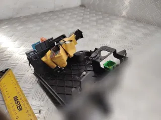 9652143880 Блок предохранителей Citroen C6 Арт 176953137, вид 4