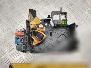 9652143880 Блок предохранителей Citroen C6 Арт 176953137, вид 1