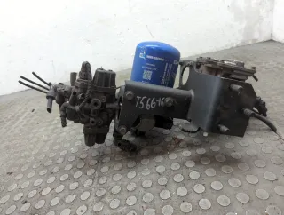  Клапан защитный 4-х контурный Iveco Stralis Арт 11652834, вид 3