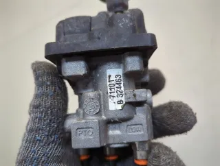  Кран ручного тормоза Volvo FH Арт 20807803, вид 3