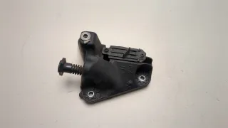 68175034AA Кронштейн радиатора Chrysler 200 Арт 20927281, вид 1