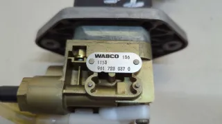 9617230370,1404263 Кран ручного тормоза DAF LF Арт 20617839, вид 2