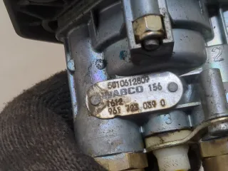 5010612809 Кран ручного тормоза Volvo FL Арт 20820467, вид 4