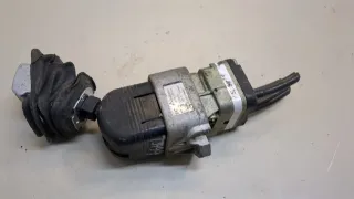 A0044305281 Кран ручного тормоза Mercedes Actros Арт 20817913, вид 1