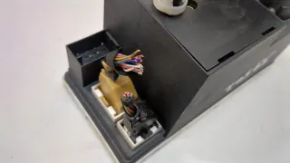 8L0862257E Компрессор центрального замка Audi A4 B5 Арт 20952631, вид 5