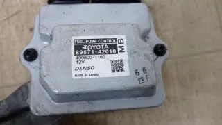 8957142010 Блок управления топливным насосом Lexus RX 5 Арт W47572, вид 3