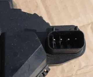 31253678 замок двери передней правой Volvo XC70 3 Арт 7S-29-22-3, вид 5