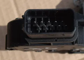 31253678 замок двери передней правой Volvo XC70 3 Арт 7S-29-22-3, вид 6