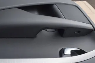  Обшивка двери задней правой (дверная карта) Volvo XC70 3 Арт 7S-29-2-1, вид 4