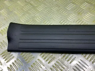 679170C030 Накладка на порог внутренняя задняя правая Toyota Tundra 2 Арт 257527, вид 4