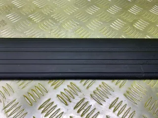 679180C030 Накладка на порог внутренняя задняя левая Toyota Tundra 2 Арт 257526, вид 5