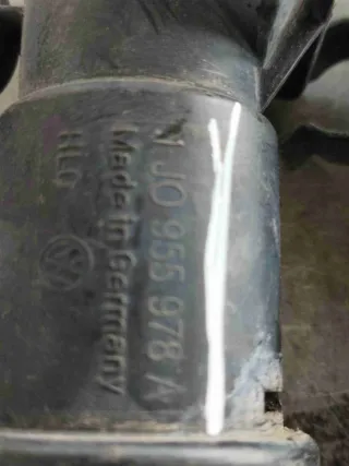1J0955978a 1J0955978b Форсунка омывателя фар   Volkswagen Golf 4 Арт G404221, вид 3